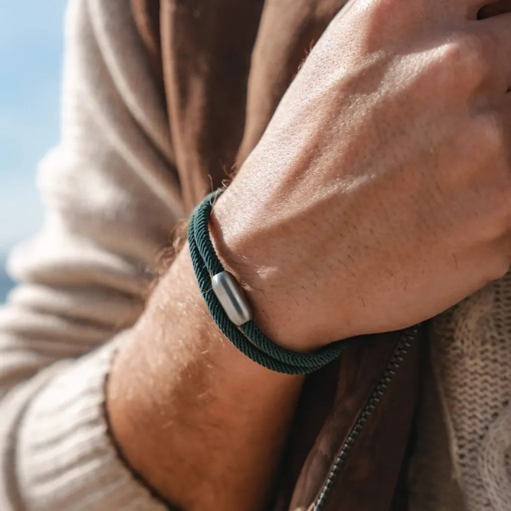 Pulseira masculina resistente e à prova d’água Valen Ravien