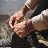 Pulseira Ravien com textura suave e magnetismo de alta fixação