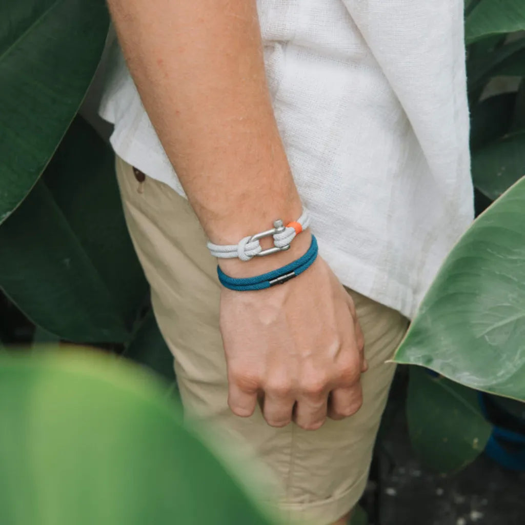 Corda de nylon firme com design moderno e fecho oculto