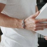 Pulseira Avalon Ravien com corda trançada e fecho em âncora