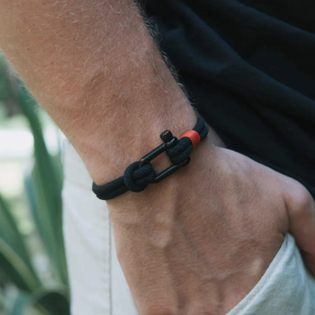 Acessório masculino durável com pegada aventureira