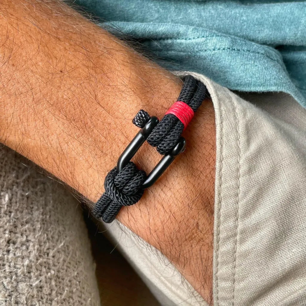 Pulseira com estilo náutico, resistente à água e elegante