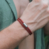 Pulseira com corda de nylon e couro para uso casual e esportivo