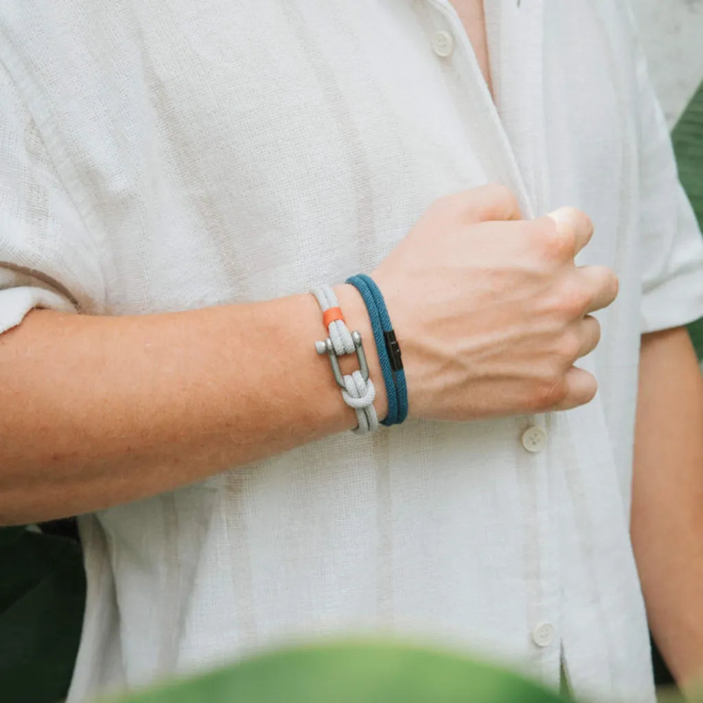 Pulseira com estilo náutico, resistente à água e elegante
