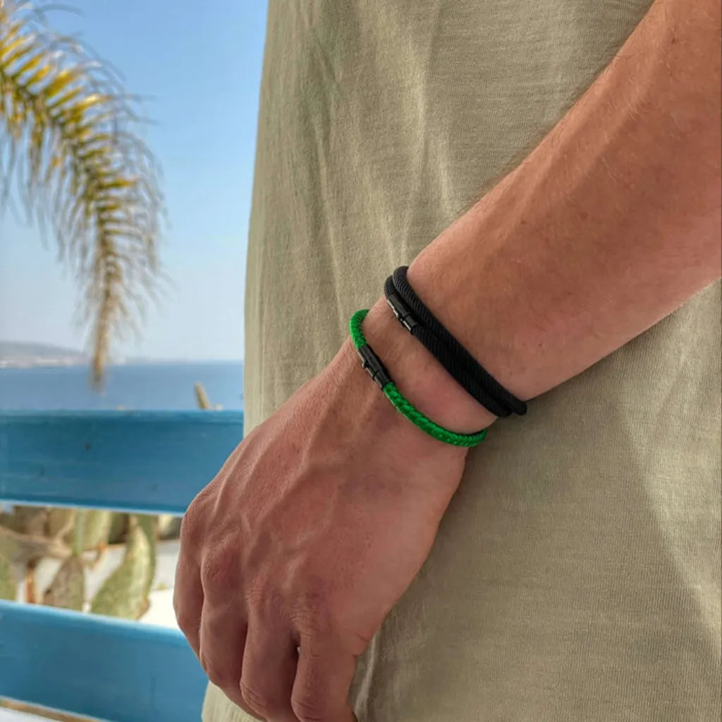 Acessório masculino leve com estilo minimalista e seguro